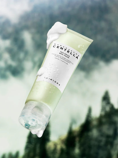 SKIN1004 - Madagascar Centella Tea-Trica BHA Foam 125ml