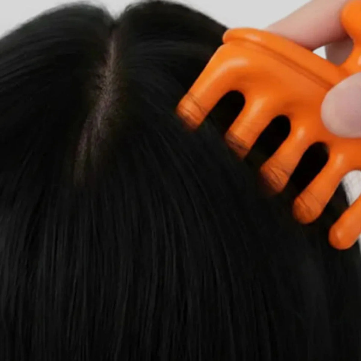 LILYEVE - Dual Gua Sha & Shampoo-Bürste